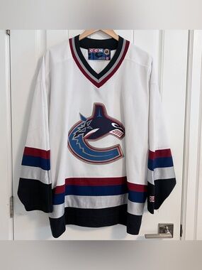 Authentic Vintage CCM Vancouver Canucks West Coast Express White Jersey XXL